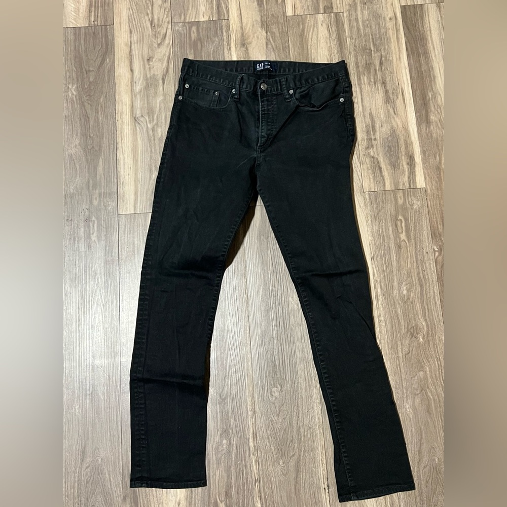 Gap skinny fit pants. 33x32.